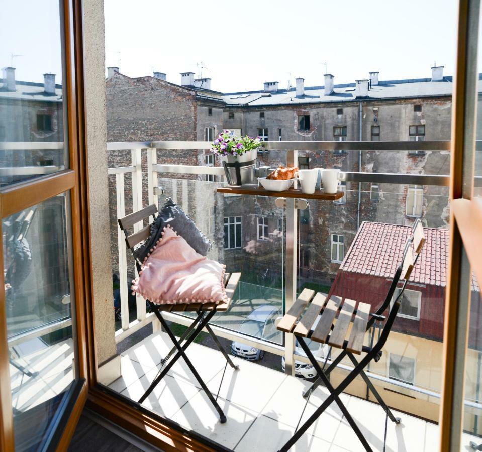 Vinyl Apartment Old Town Krakow Exterior photo